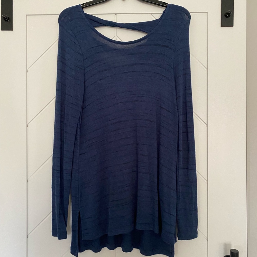 a.n.a light weight sweater.